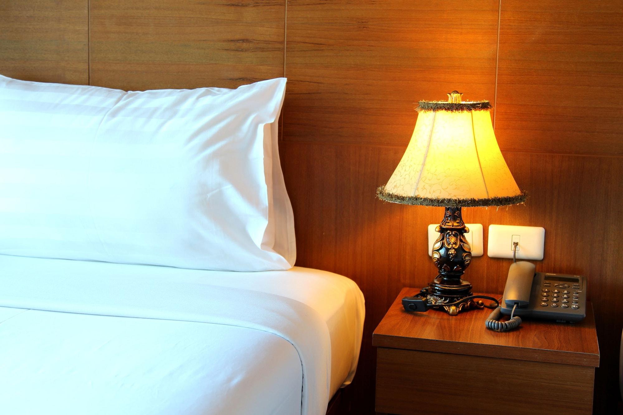 Good Nice Hotel Patong Exterior photo