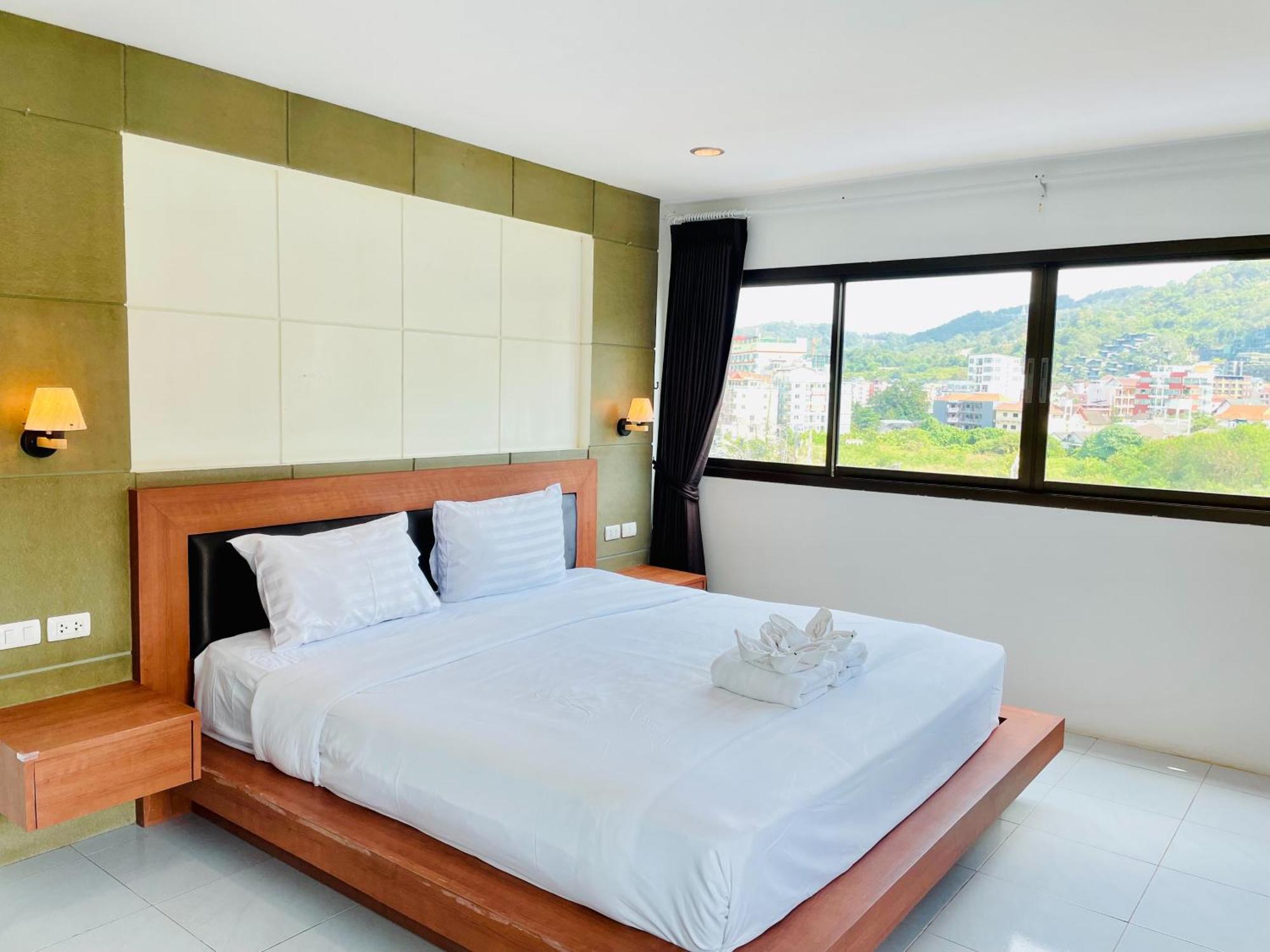 Good Nice Hotel Patong Exterior photo