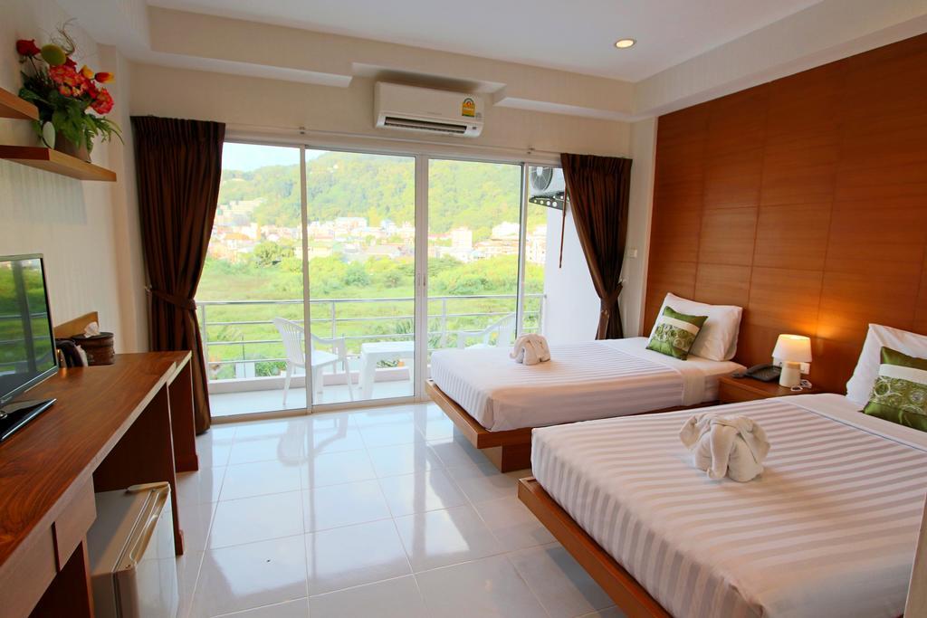 Good Nice Hotel Patong Room photo