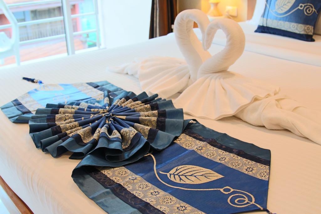 Good Nice Hotel Patong Exterior photo